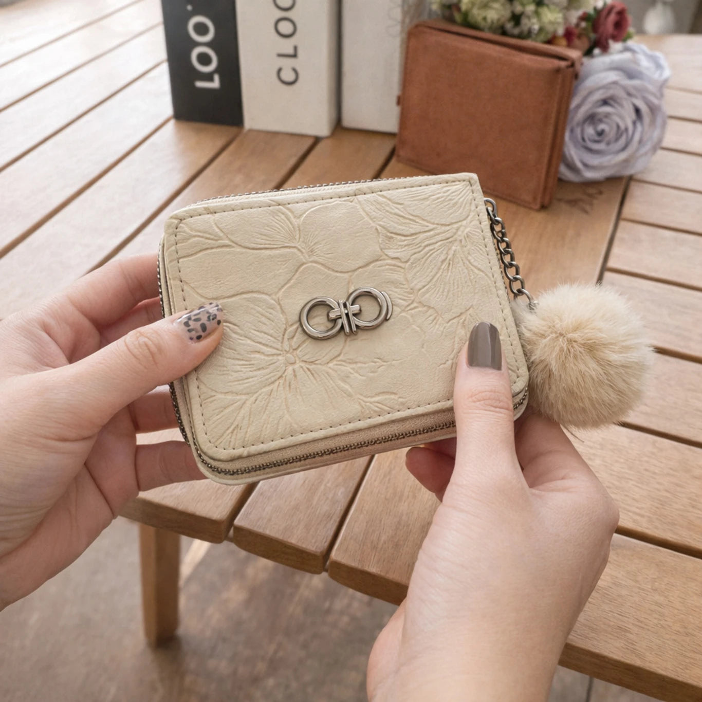 Women Trendy Artificial Leather Wallet (6 slots)